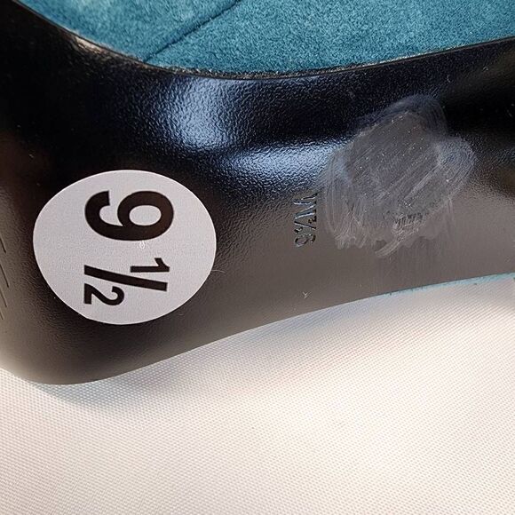 GUESS Adilee Teal Chain Pleated Peep Toe Stiletto Leather Booties Aize 9.5 M - Picture 8 of 11